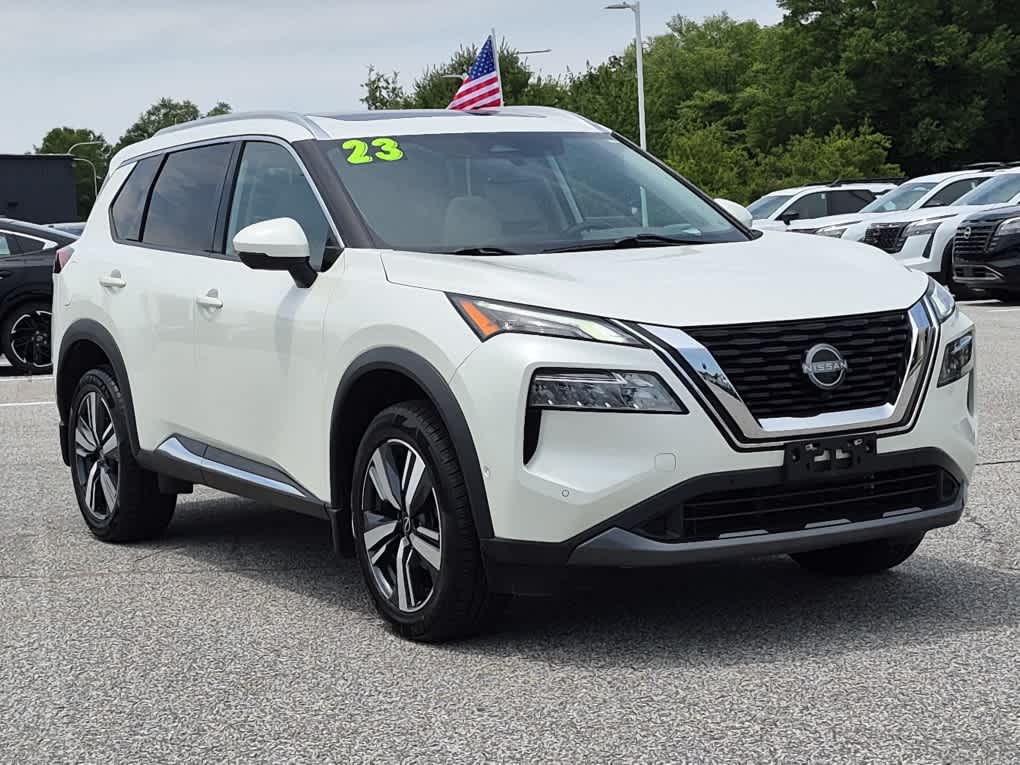 2023 Nissan Rogue SL - Pearl White Tricoat exterior view 2