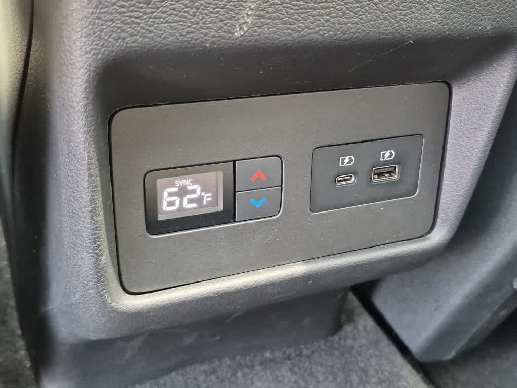 2023 Nissan Rogue SL - Pearl White Tricoat exterior view 8