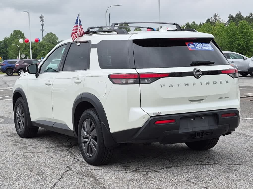 2024 Nissan Pathfinder SV - Pearl White Tricoat exterior view 4