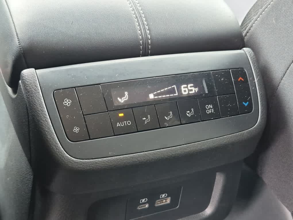 2024 Nissan Pathfinder SV - Pearl White Tricoat exterior view 8