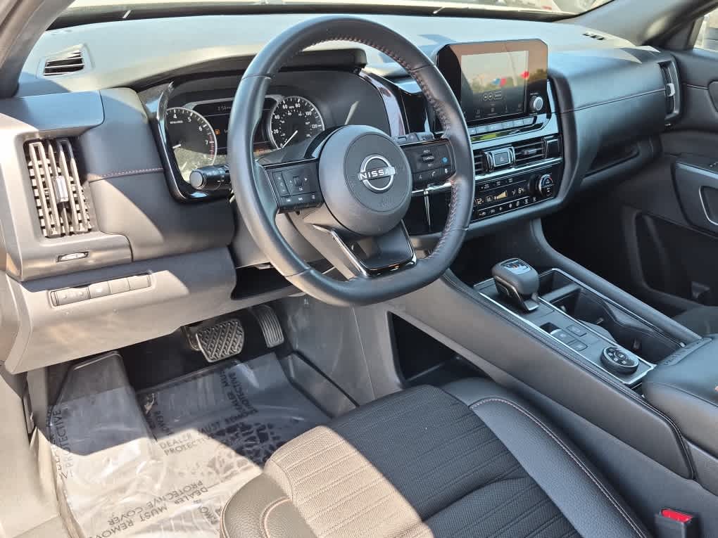 2023 Nissan Pathfinder Rock Creek - Baja Storm exterior view 13