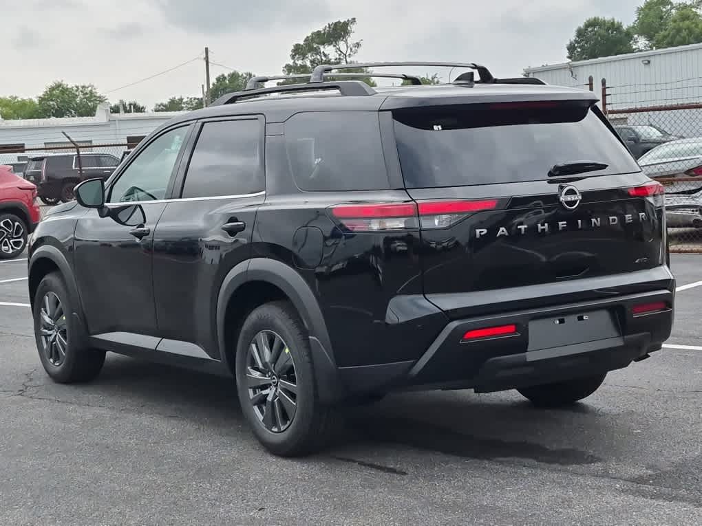 2026 Nissan Pathfinder SV - Super Black exterior view 4