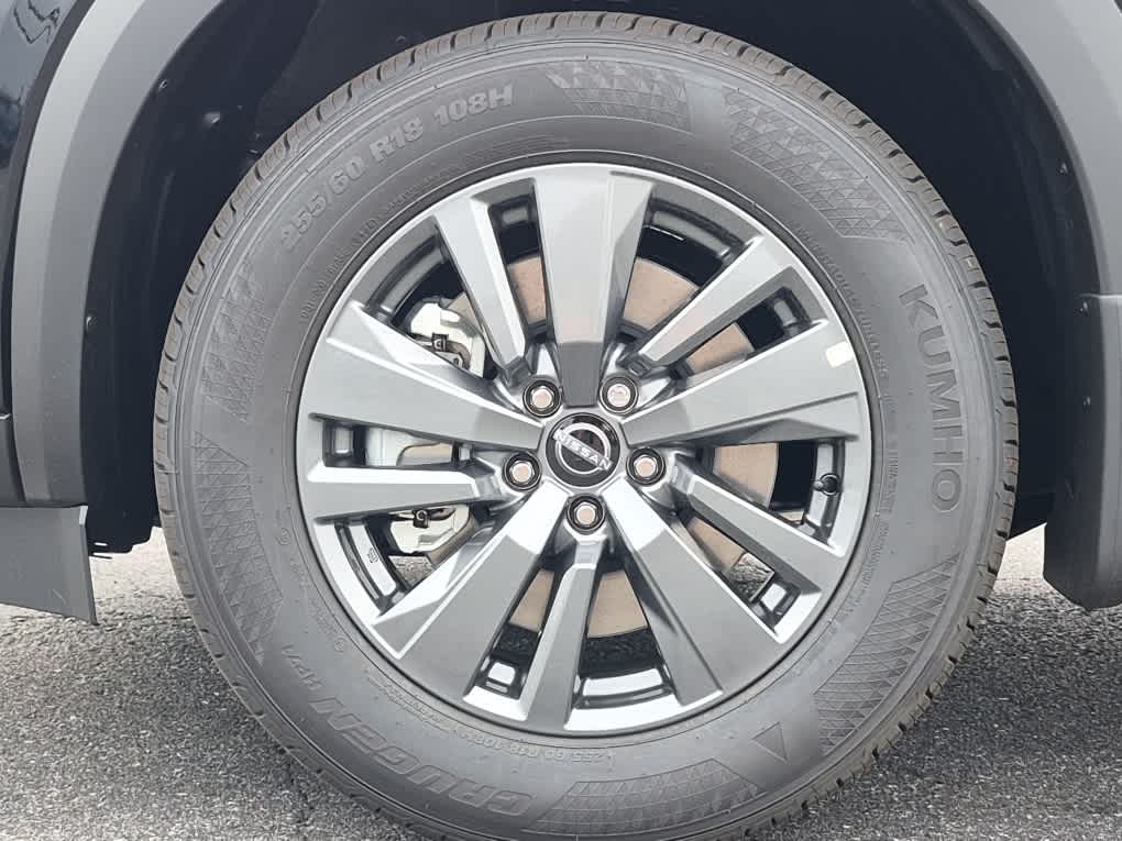 2026 Nissan Pathfinder SV - Super Black exterior view 6
