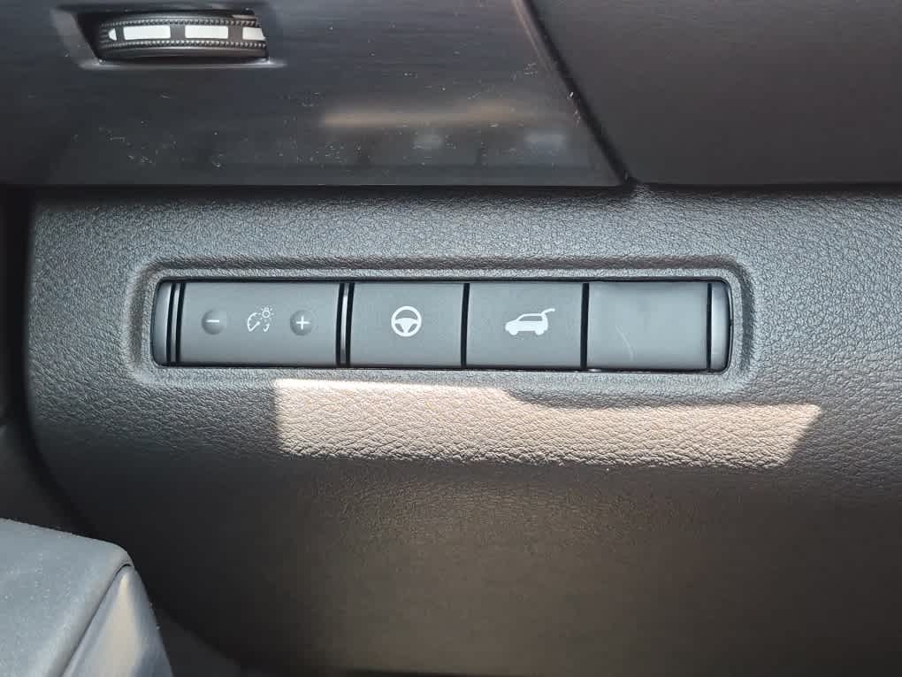 2026 Nissan Pathfinder Rock Creek - Everest White Pearl Tricoat exterior view 20