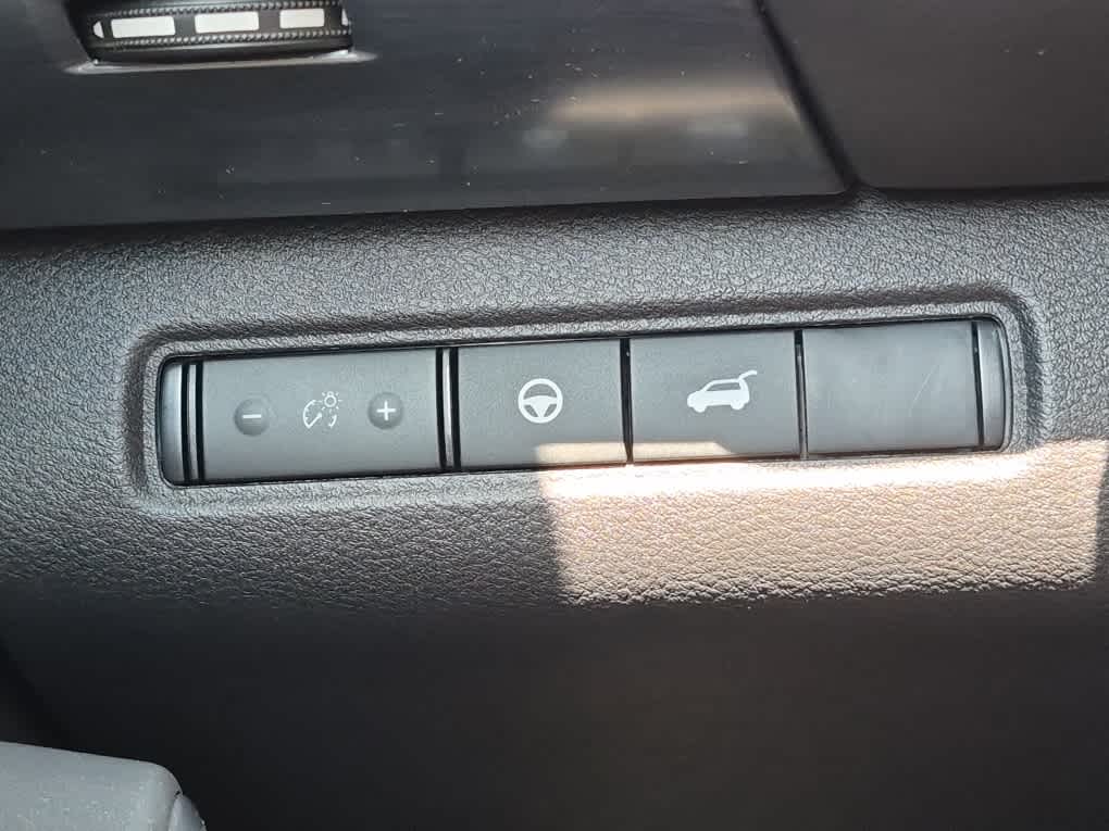 2026 Nissan Pathfinder Rock Creek - Everest White Pearl Tricoat exterior view 19