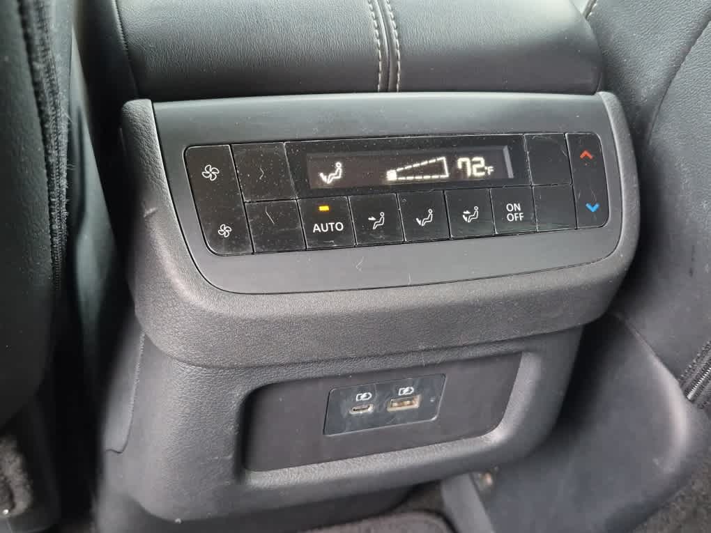 2023 Nissan Pathfinder SL - Obsidian Green Pearl/Super Black exterior view 9