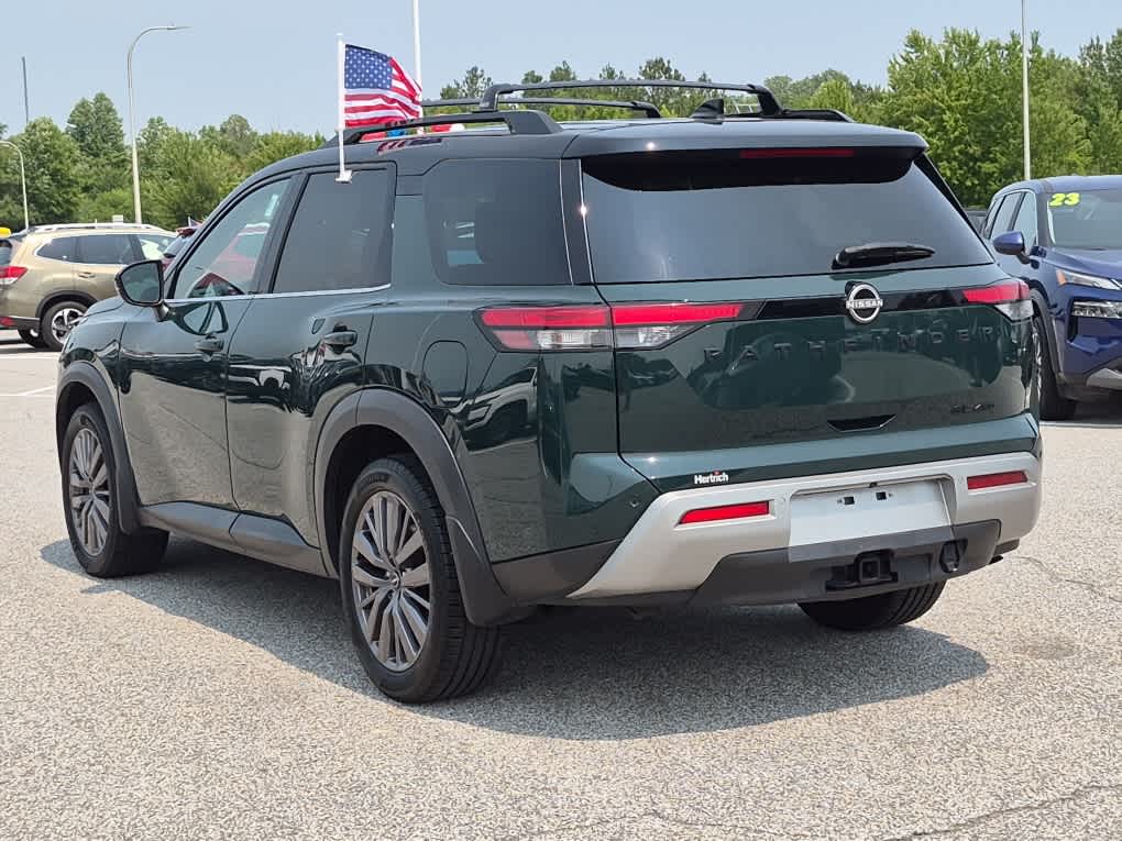 2023 Nissan Pathfinder SL - Obsidian Green Pearl/Super Black exterior view 4