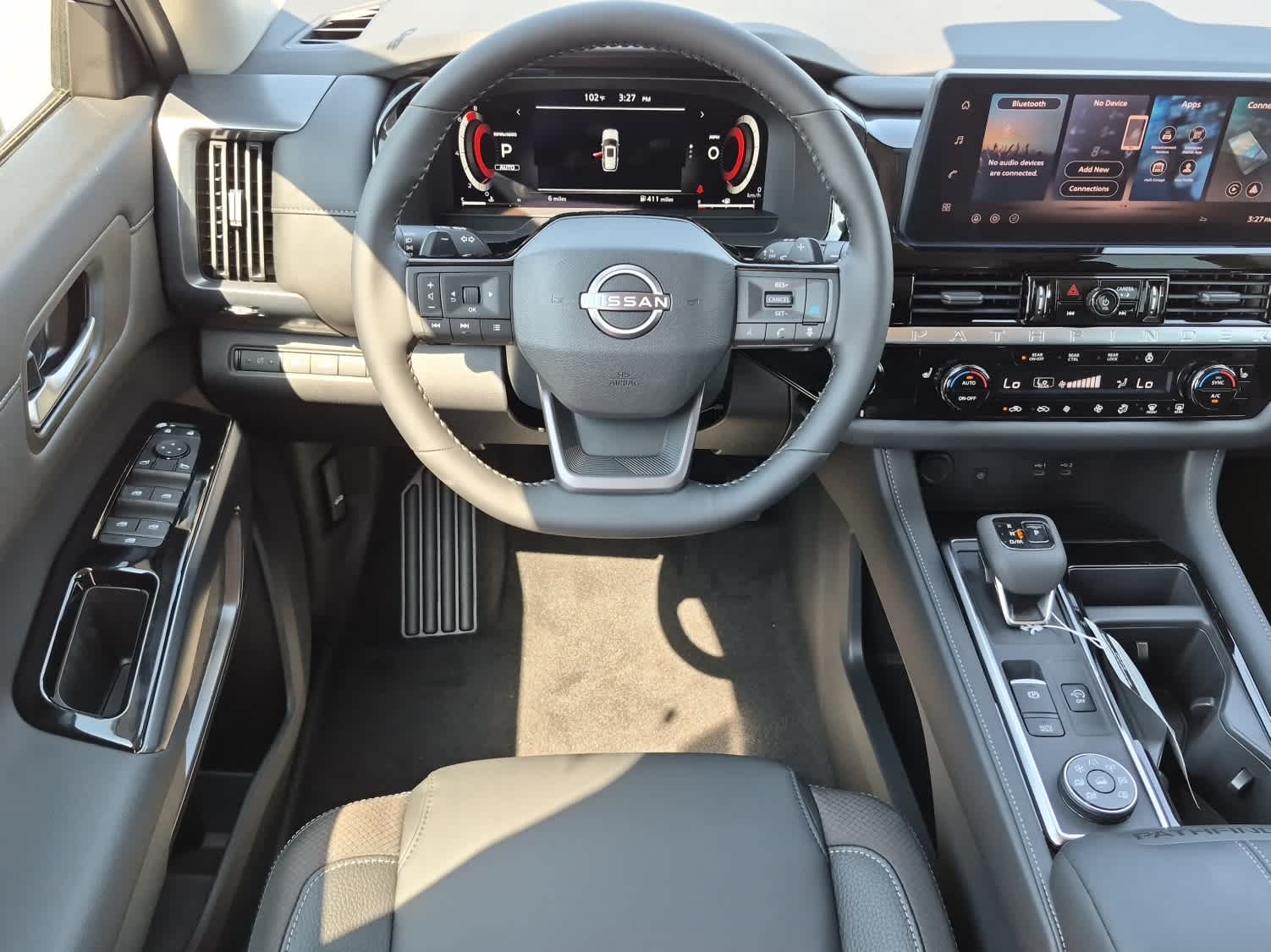 2026 Nissan Pathfinder SL - Gun Metallic exterior view 10