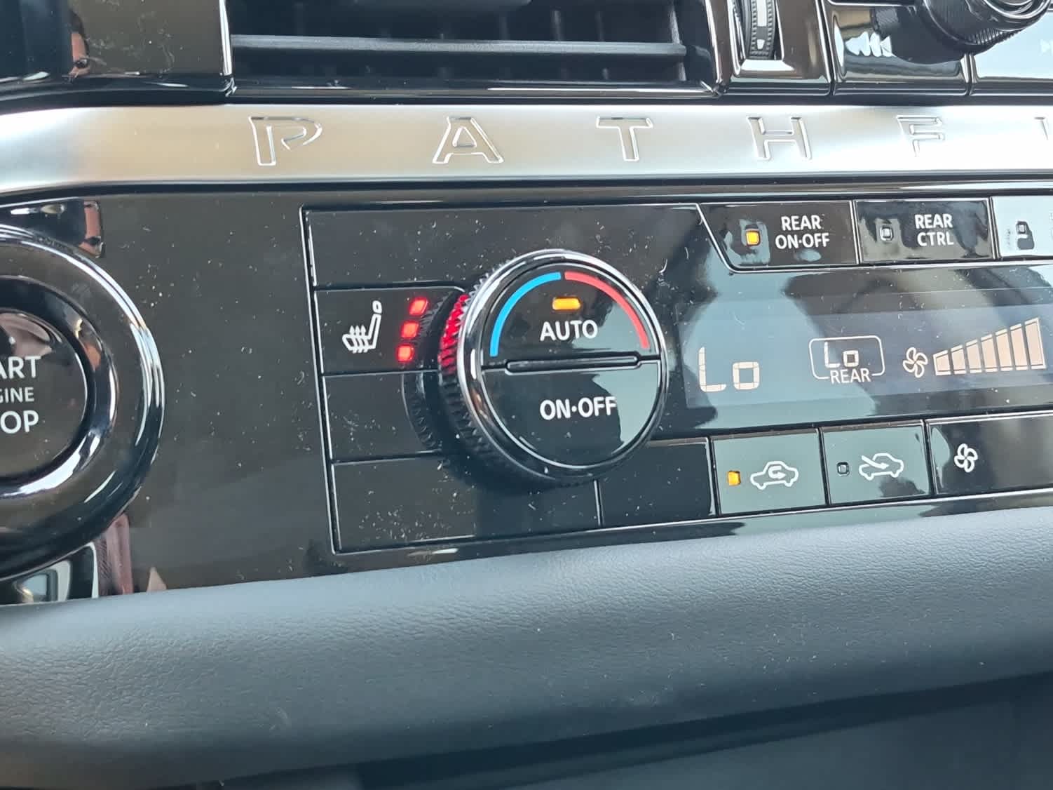 2026 Nissan Pathfinder SL - Gun Metallic exterior view 17
