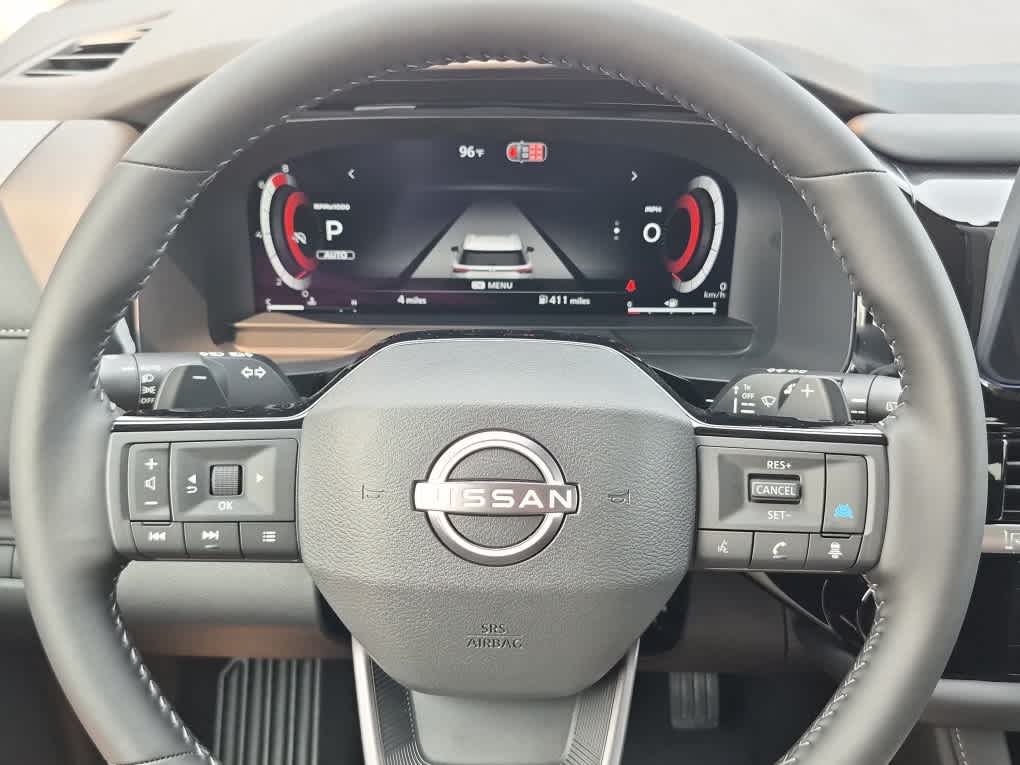 2026 Nissan Pathfinder SL - Super Black exterior view 17