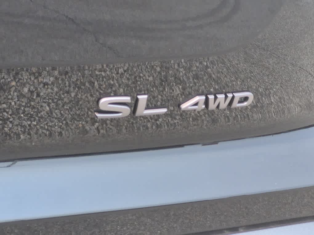 2026 Nissan Pathfinder SL - Super Black exterior view 20