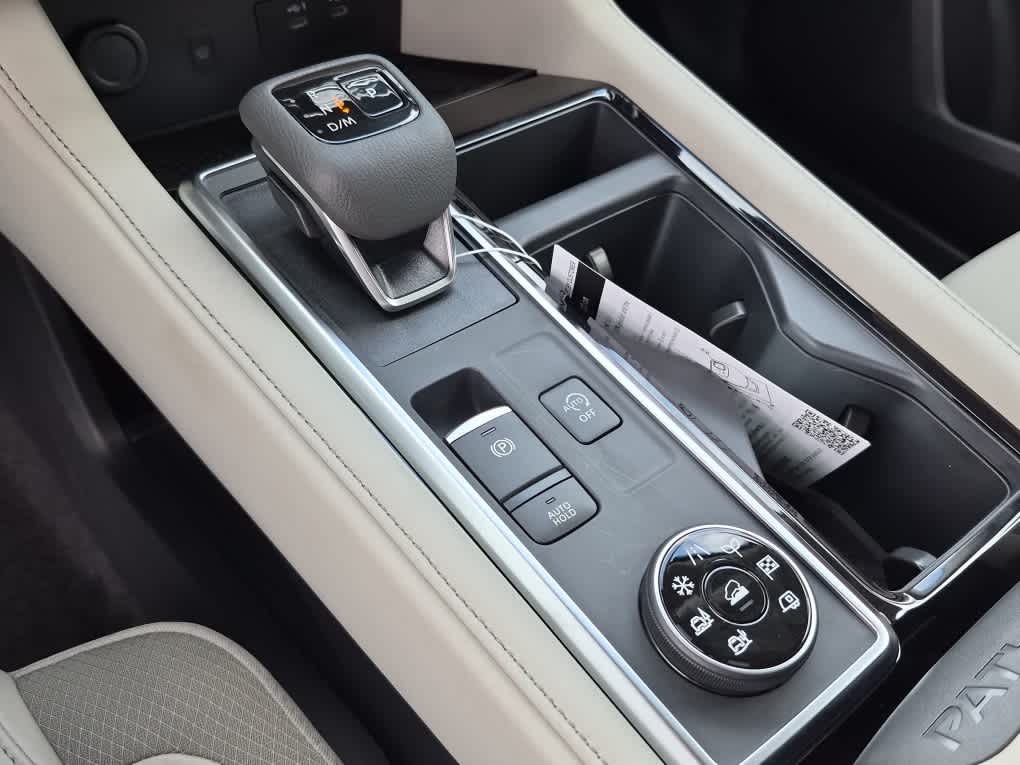 2026 Nissan Pathfinder SL - Everest White Pearl Tricoat exterior view 13