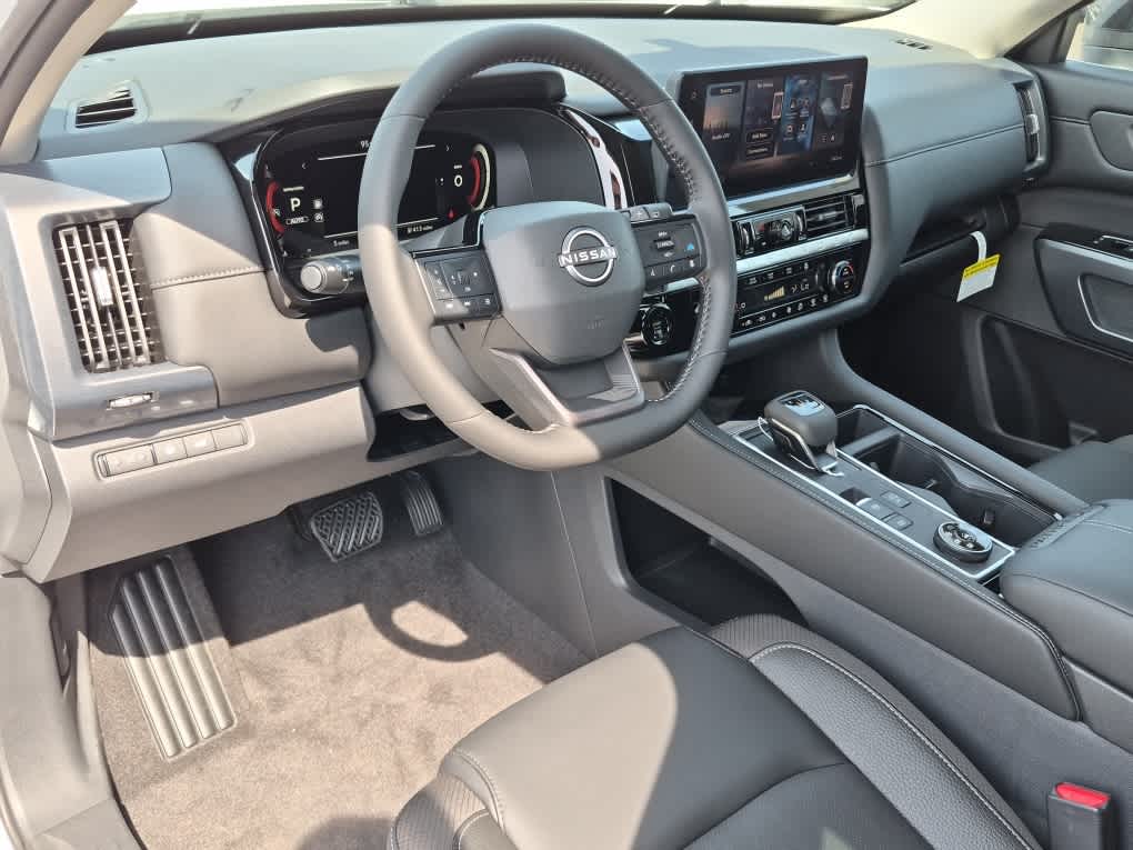 2026 Nissan Pathfinder SL - Everest White Pearl Tricoat exterior view 12
