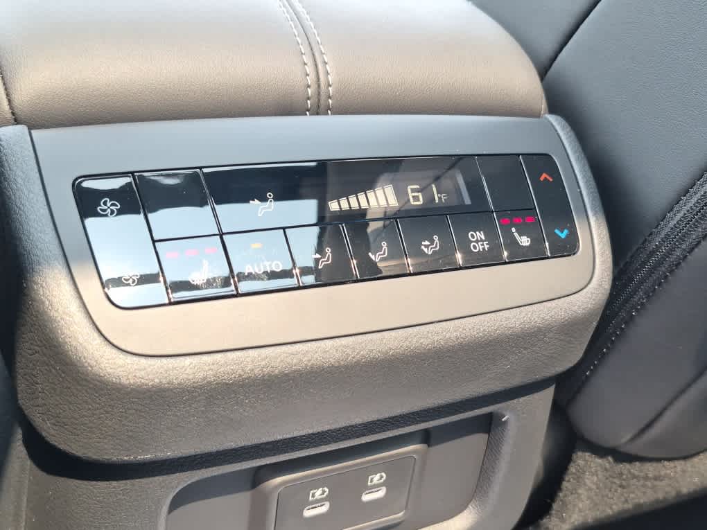 2026 Nissan Pathfinder SL - Super Black exterior view 9