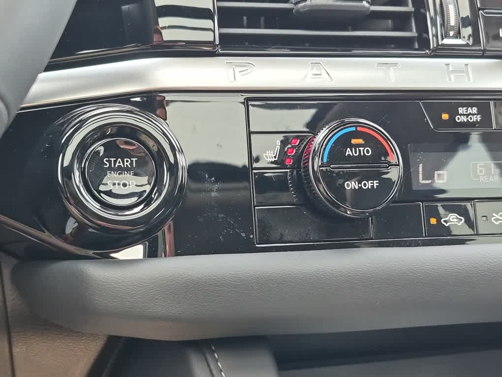 2026 Nissan Pathfinder SL - Super Black exterior view 18