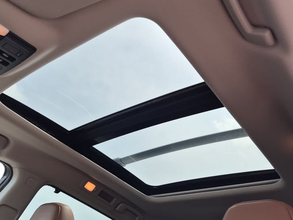 2024 Nissan Pathfinder Platinum - Boulder Gray Pearl exterior view 14