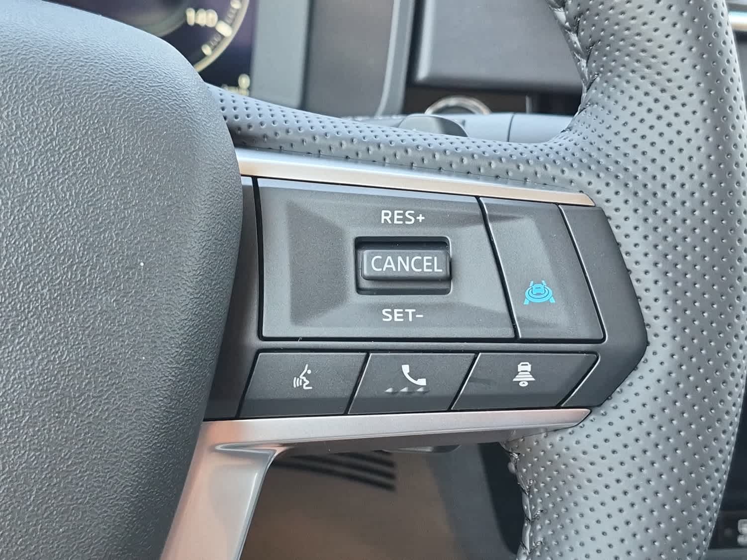2026 Nissan Rogue Plug-In Hybrid SL - Cosmic Black exterior view 18