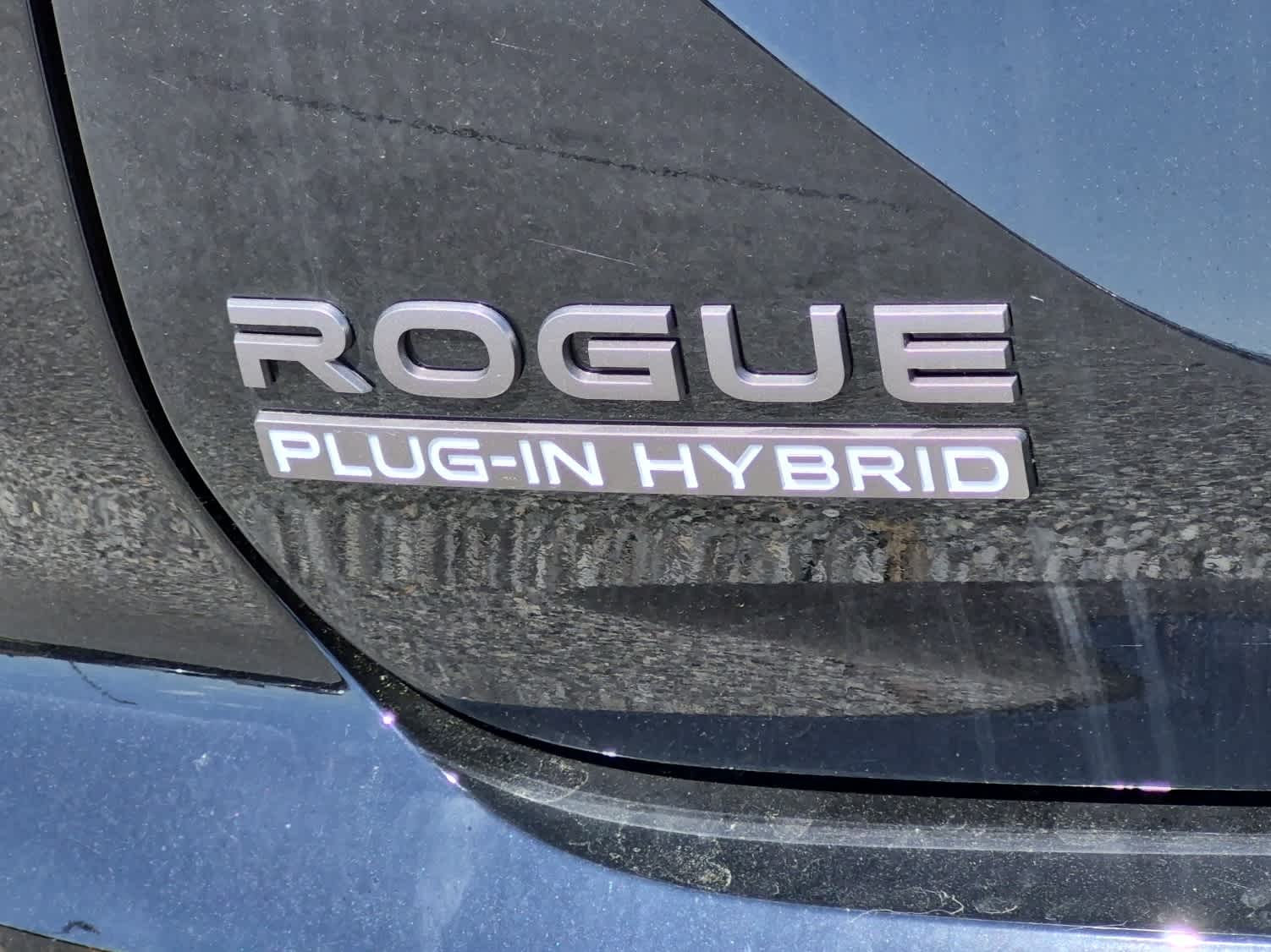 2026 Nissan Rogue Plug-In Hybrid SL - Cosmic Black exterior view 19