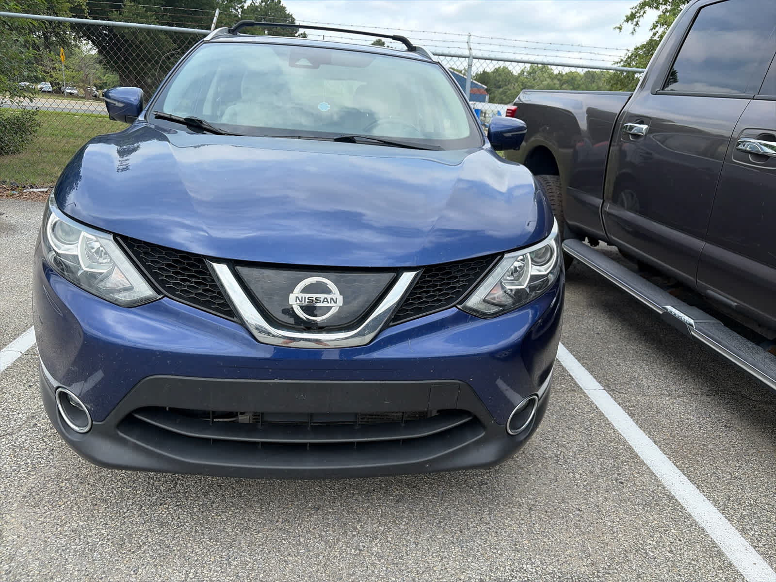 2019 Nissan Rogue Sport SV - CASPIAN BLUE exterior view 2