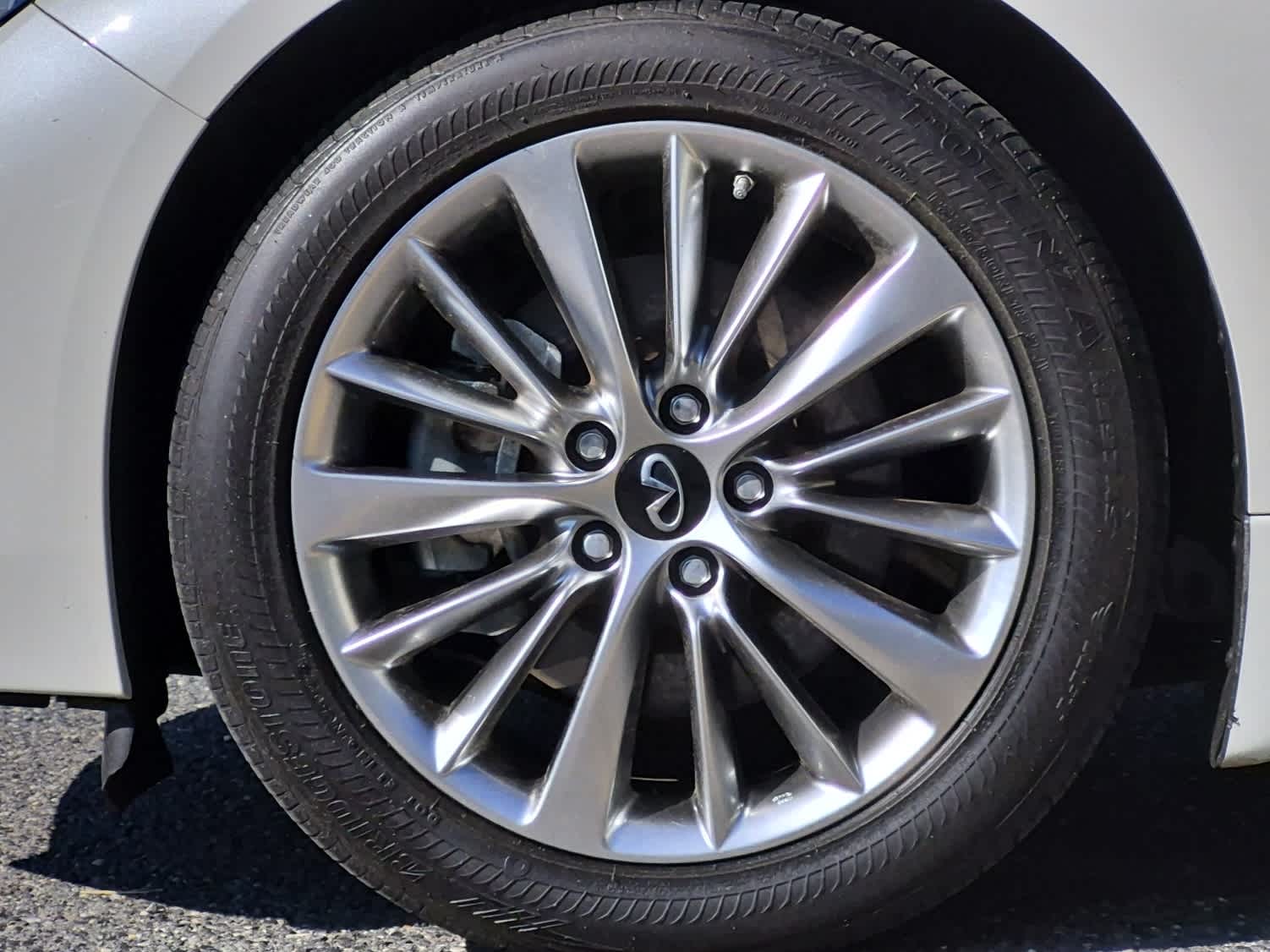 2023 INFINITI Q50 LUXE - Majestic White exterior view 6