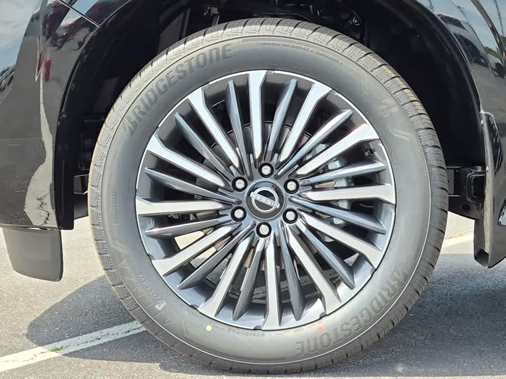 2026 Nissan Armada Platinum Reserve - Super Black exterior view 6