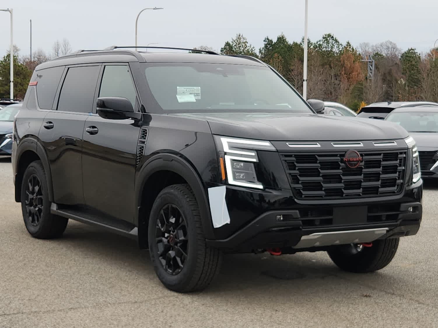 2026 Nissan Armada PRO-4X - Super Black exterior view 2