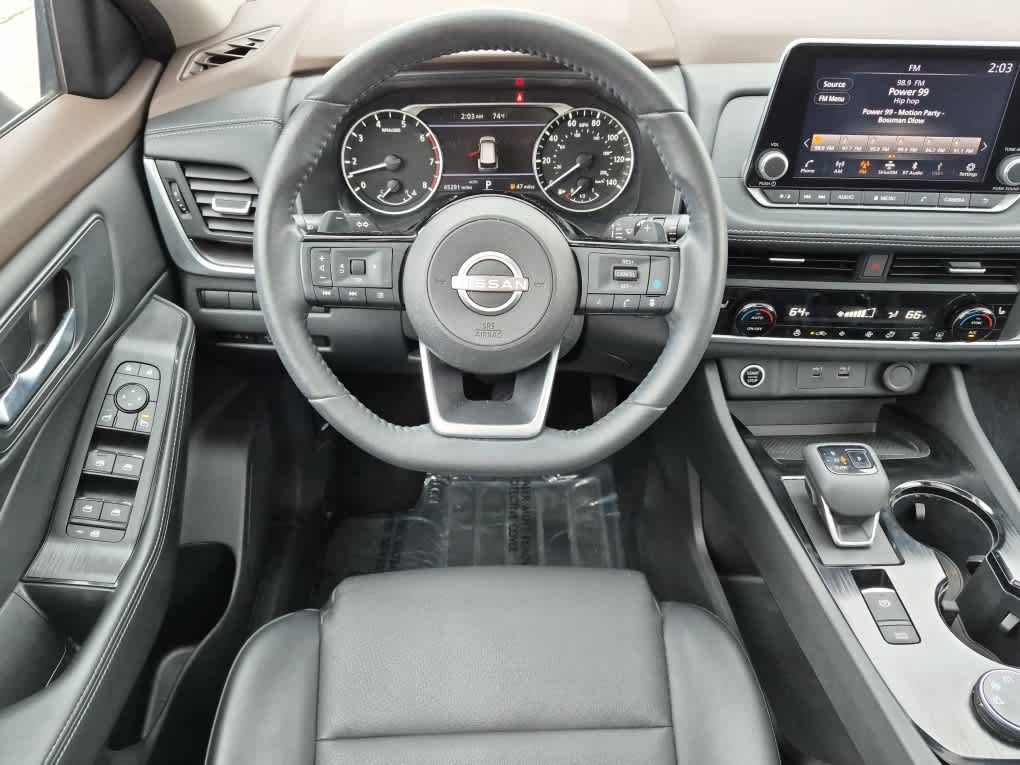 2023 Nissan Rogue SV - Super Black exterior view 8