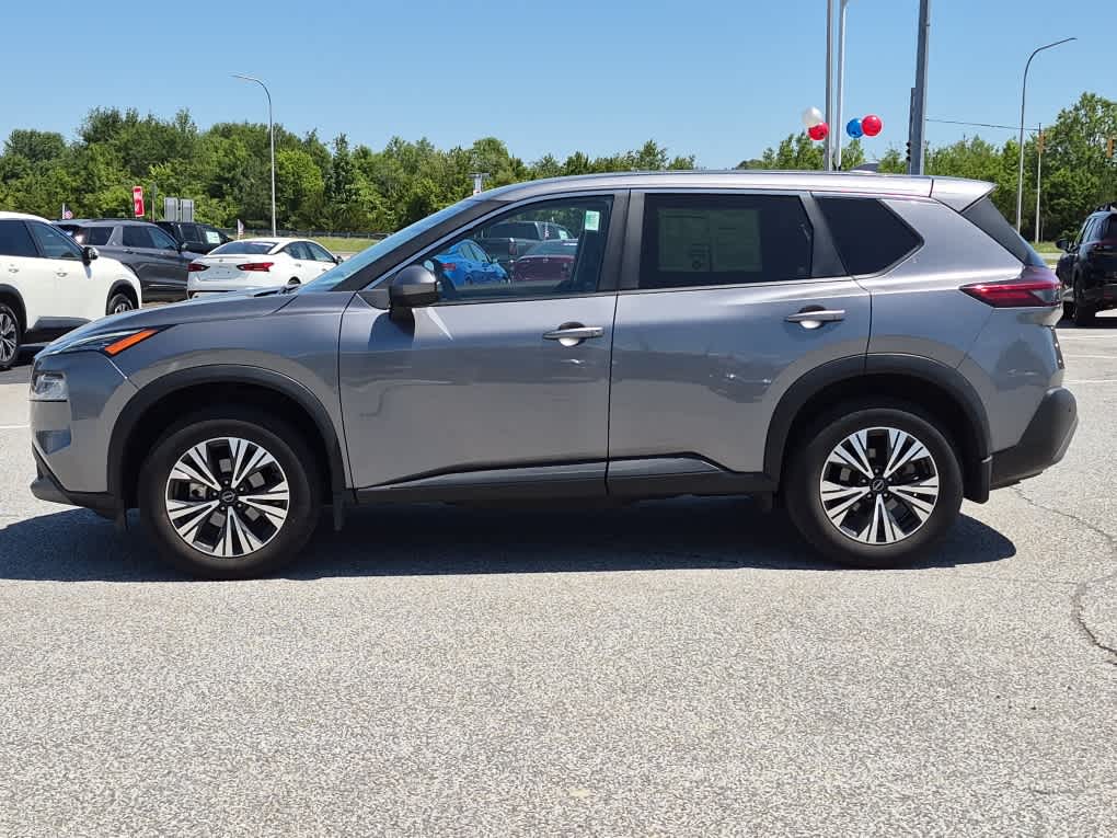 2023 Nissan Rogue SV - Gun Metallic exterior view 5