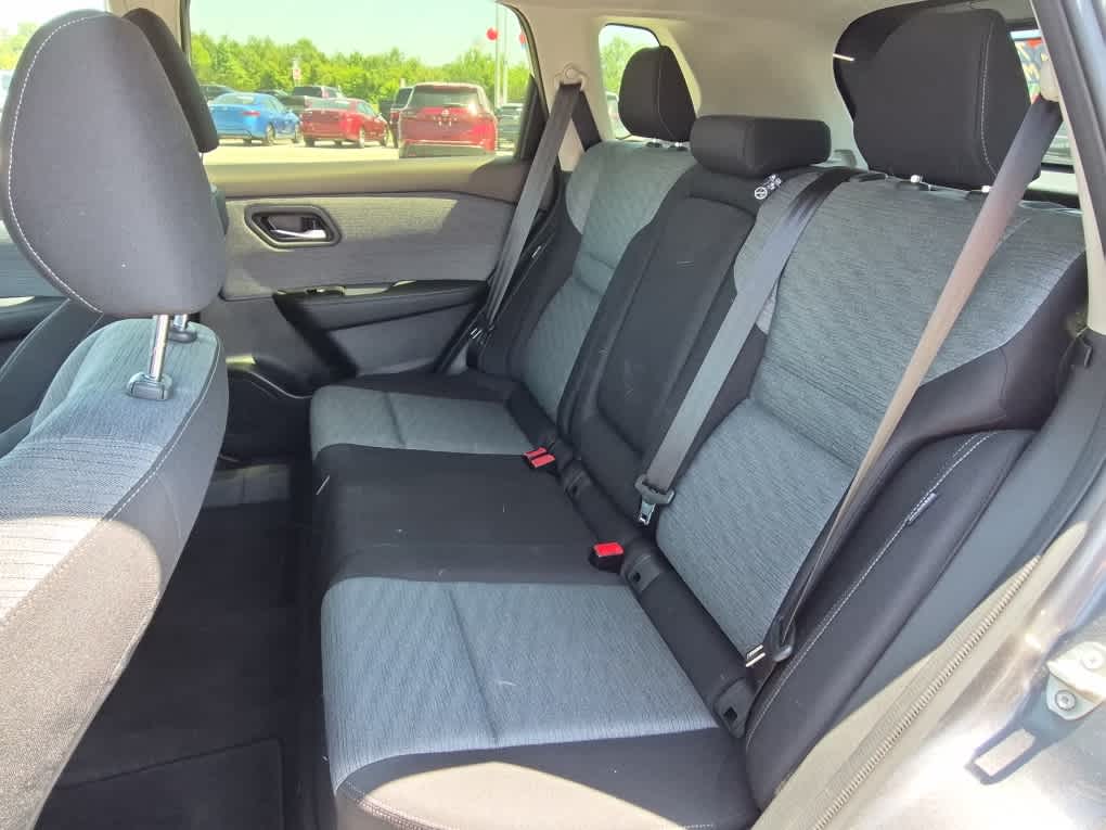 2023 Nissan Rogue SV - Gun Metallic exterior view 7