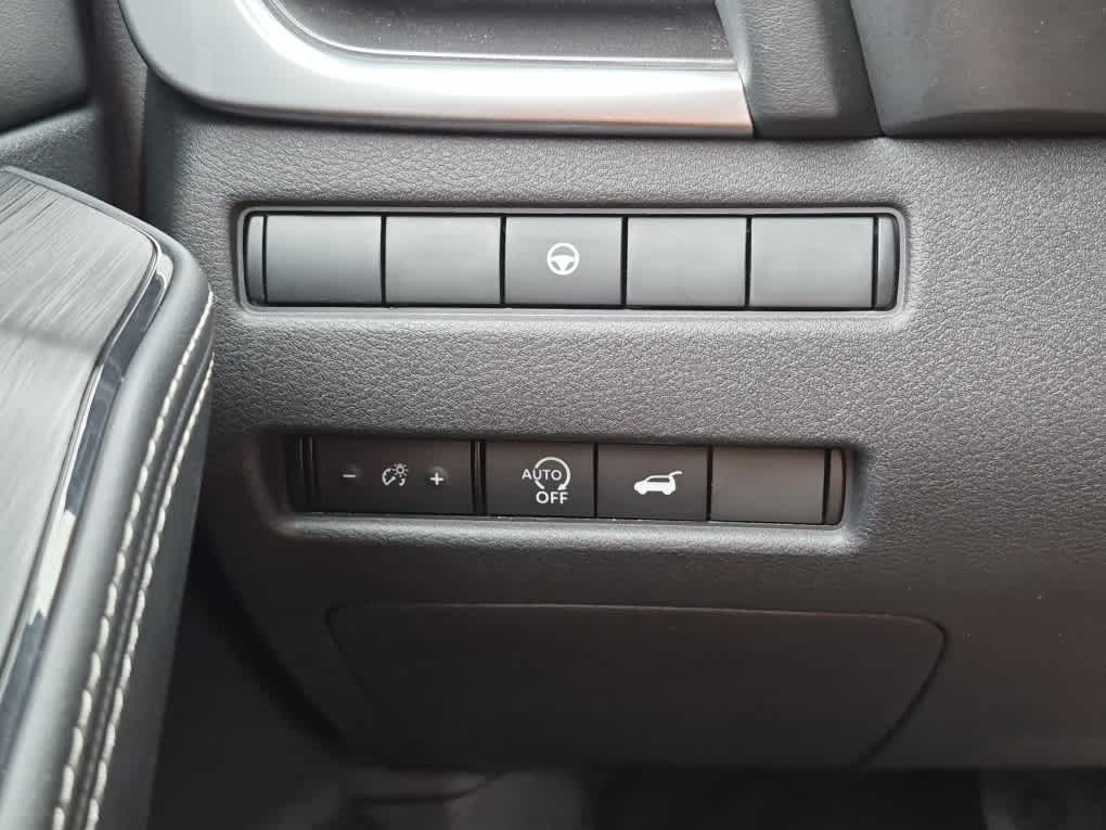 2024 Nissan Rogue SV - Super Black exterior view 17