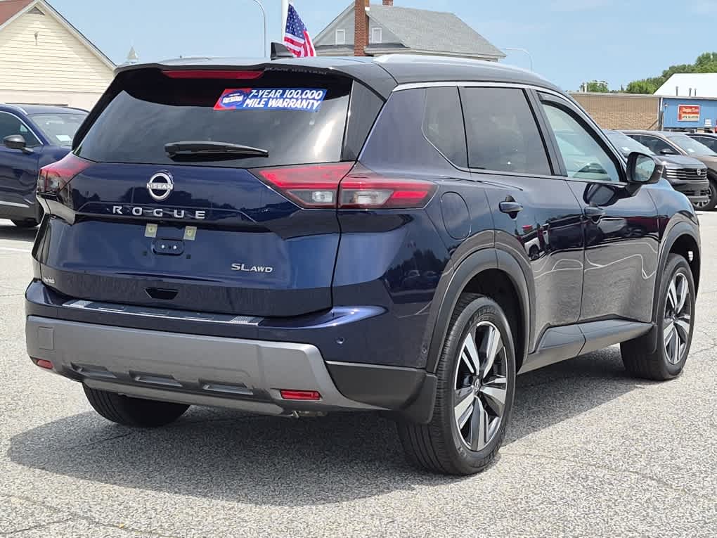 2024 Nissan Rogue SL - Deep Ocean Blue Pearl/Super Black exterior view 3