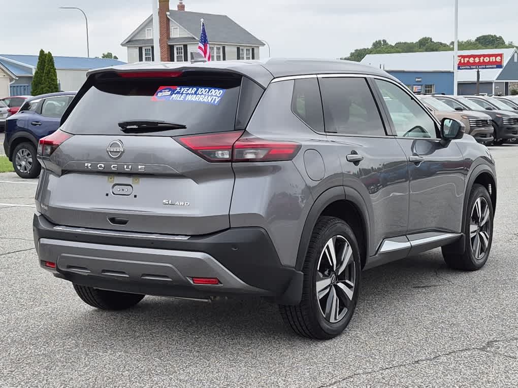 2023 Nissan Rogue SL - Gun Metallic exterior view 3