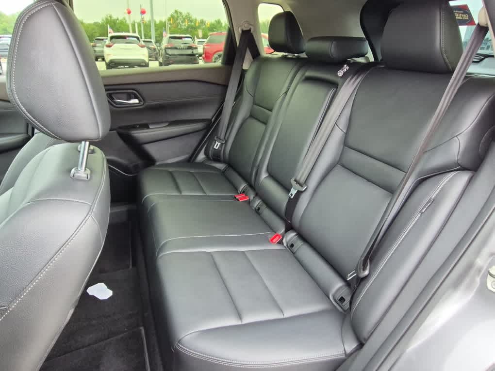 2023 Nissan Rogue SL - Gun Metallic exterior view 7