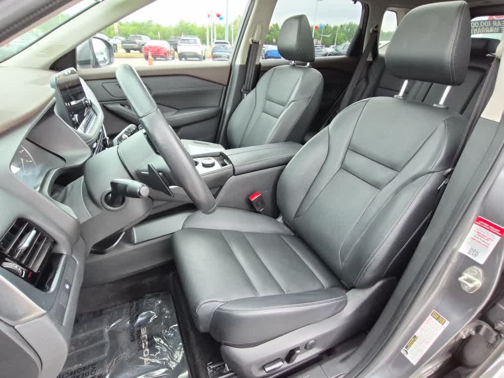 2023 Nissan Rogue SL - Gun Metallic exterior view 10