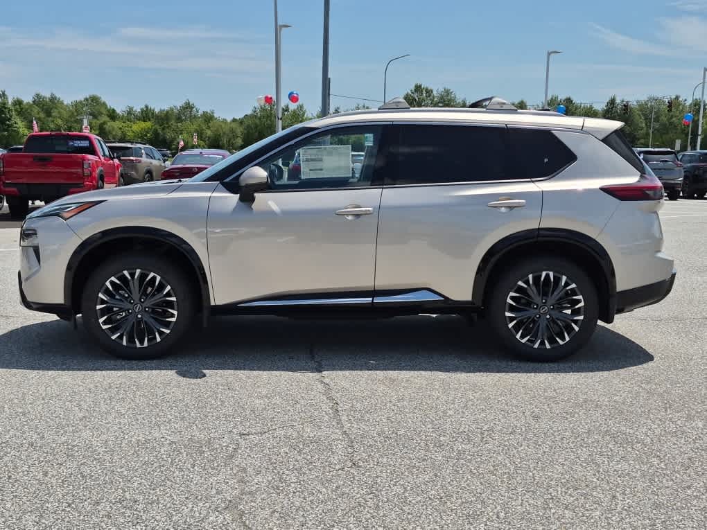 2026 Nissan Rogue Platinum - Champagne Silver Metallic exterior view 5