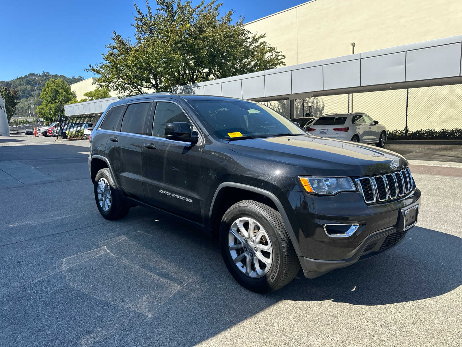 Used 2021 Jeep Grand Cherokee Laredo E with VIN 1C4RJFAG2MC807563 for sale in Kailua Kona, HI