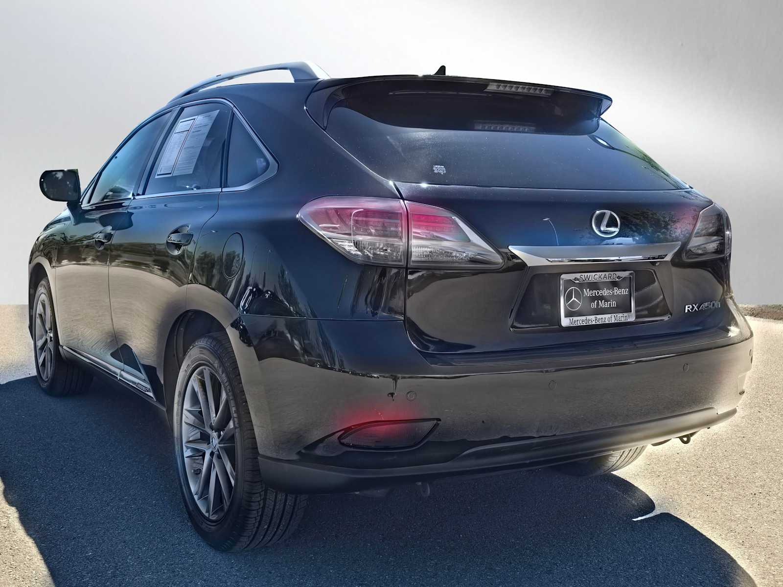 View vehicle photo 5