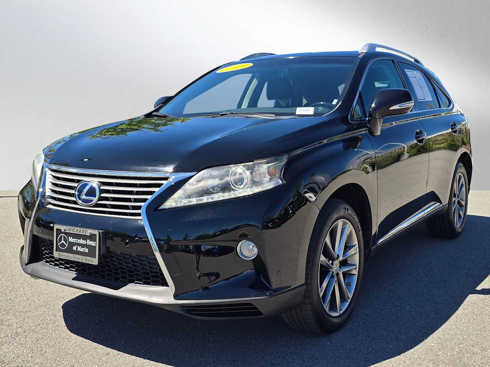 View vehicle photo 7