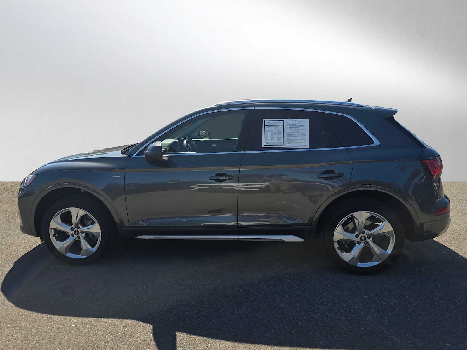 Used 2022 Audi Q5 Premium Plus with VIN WA1EAAFY3N2015930 for sale in Kailua Kona, HI