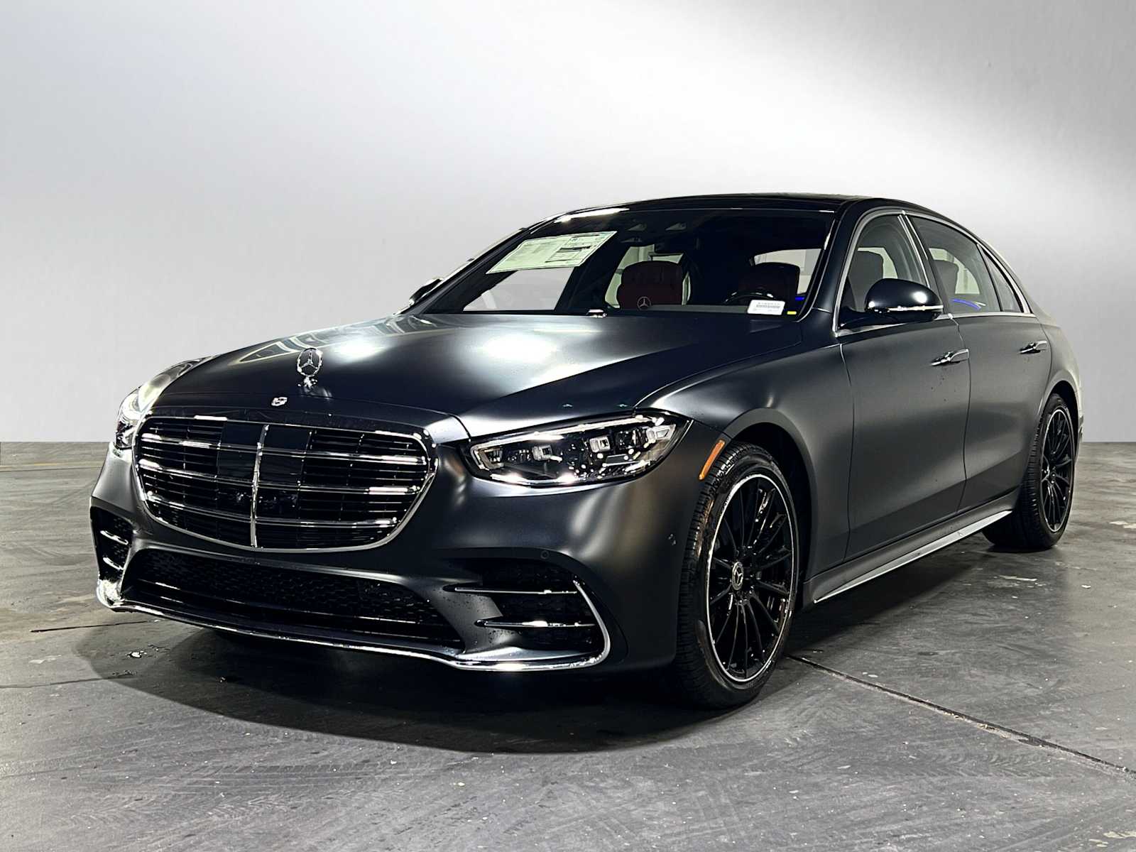 View vehicle photo 7