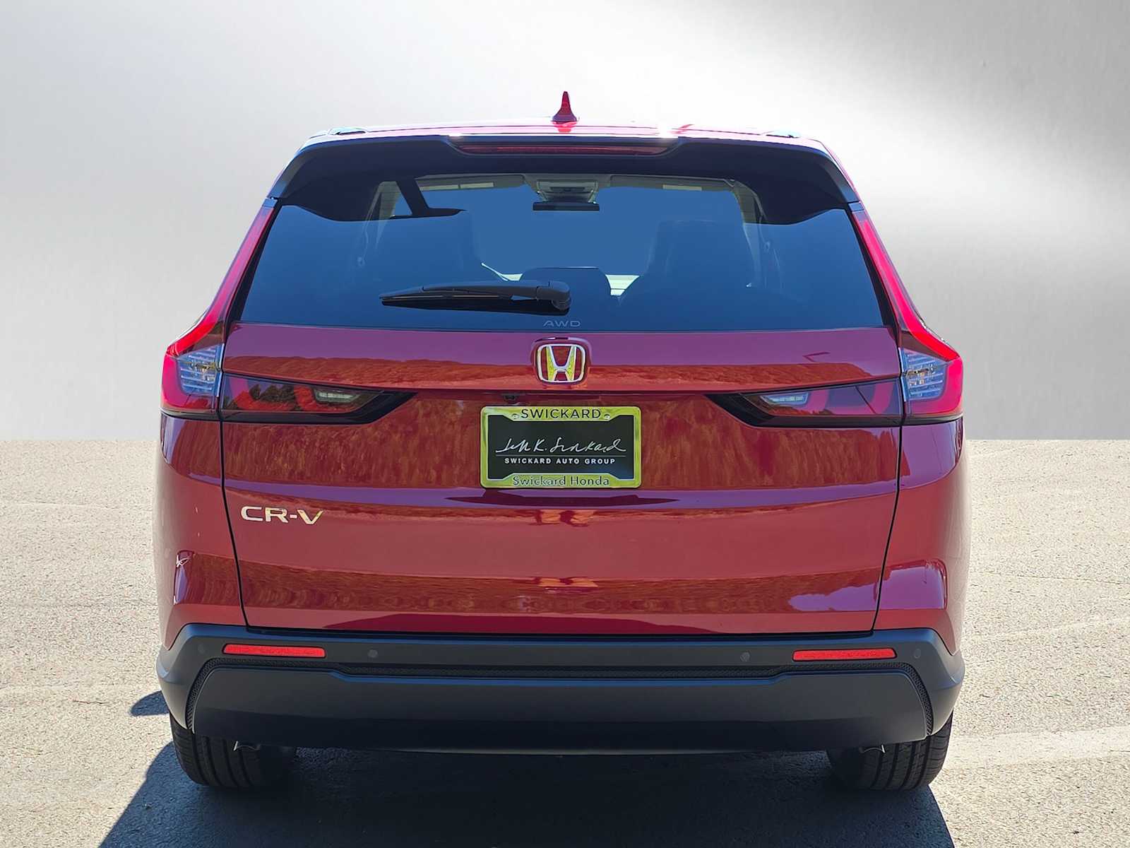 View vehicle photo 4