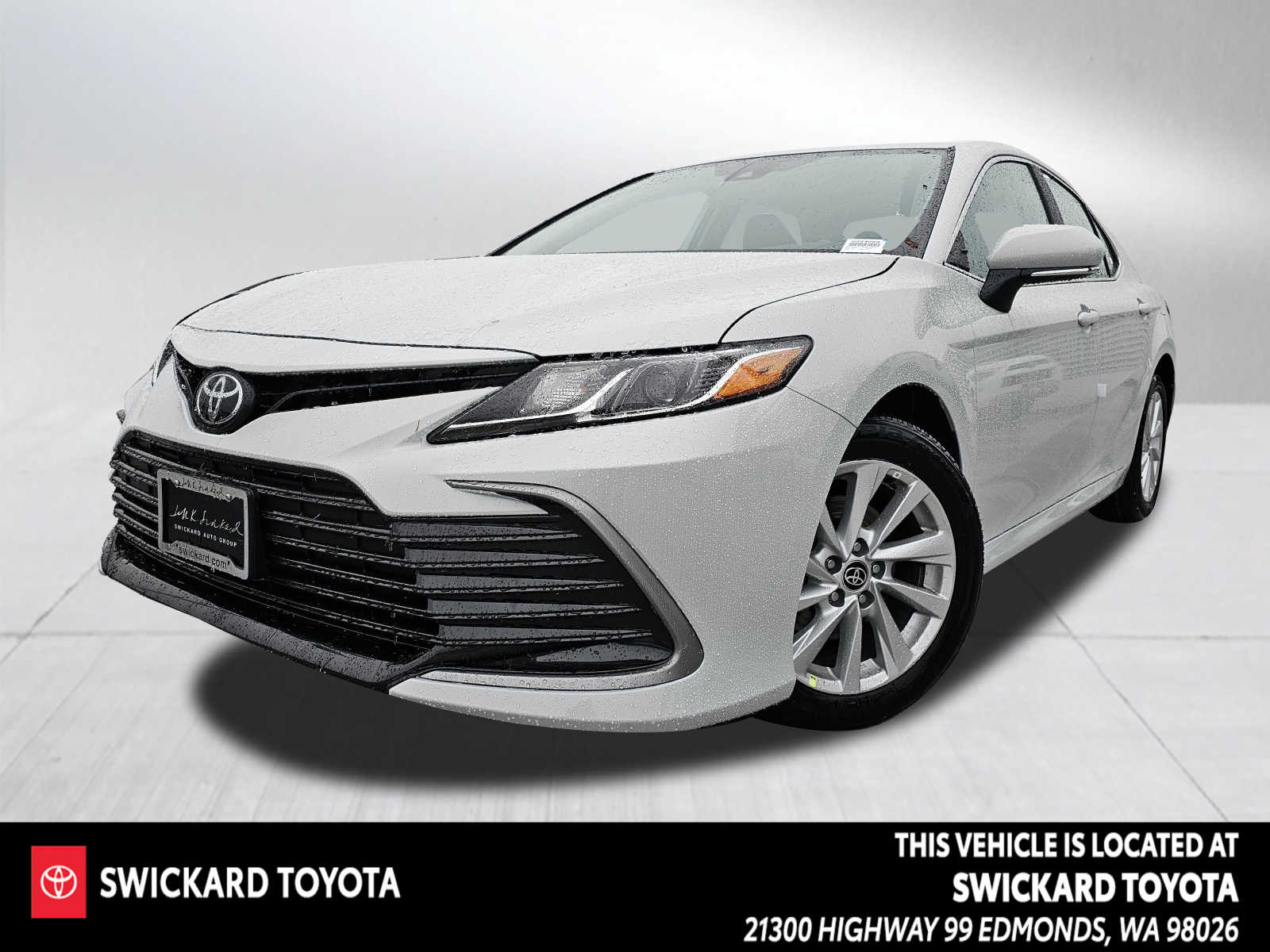 New 2024 Toyota Camry LE 4dr Car in #U867894D