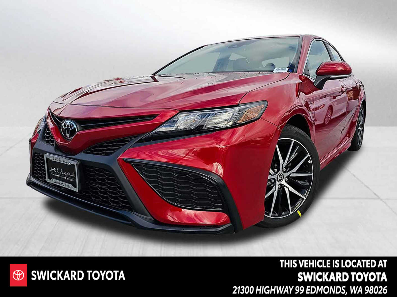 New 2024 Toyota Camry SE 4dr Car in U112642 Swickard Auto Group