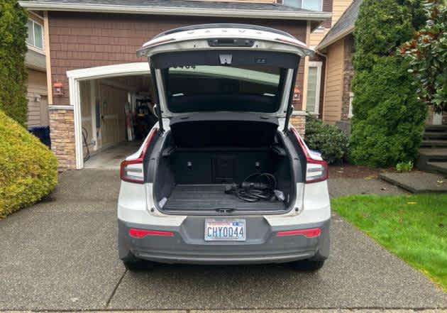 View vehicle photo 7