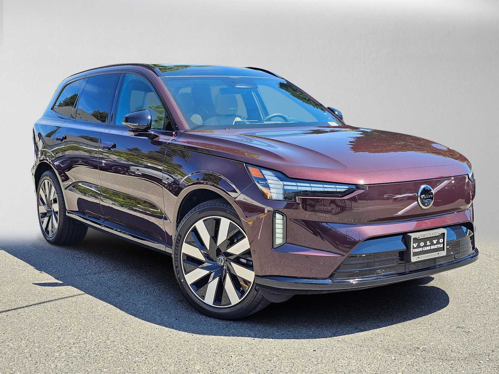Mulberry Metallic 2026 Volvo EX90 SUV / Crossover All-Wheel Drive 1-Speed Automatic