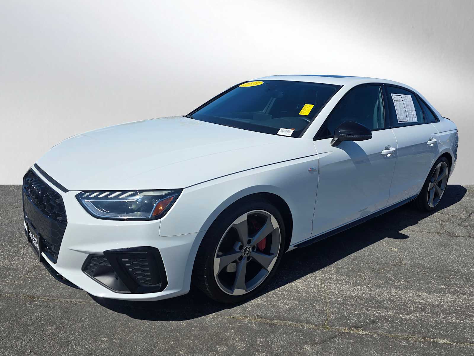 View vehicle photo 7