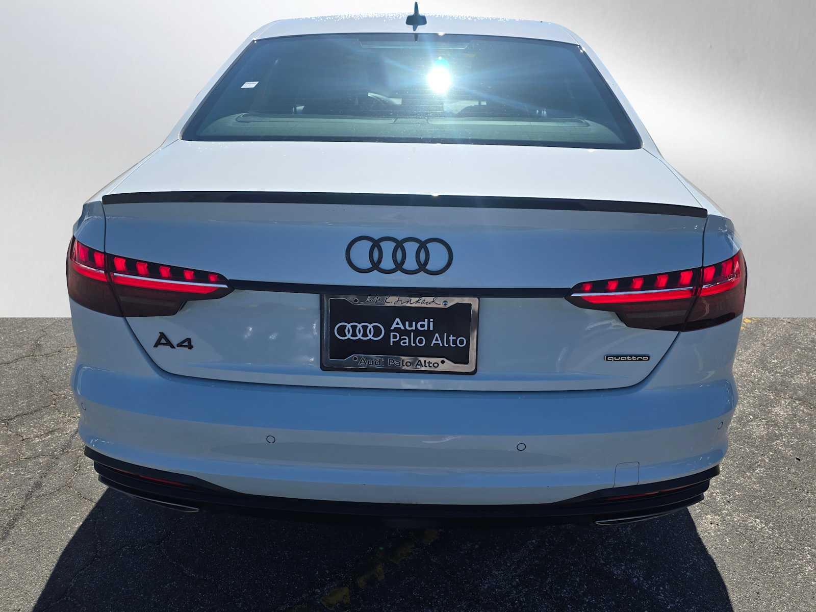 View vehicle photo 4