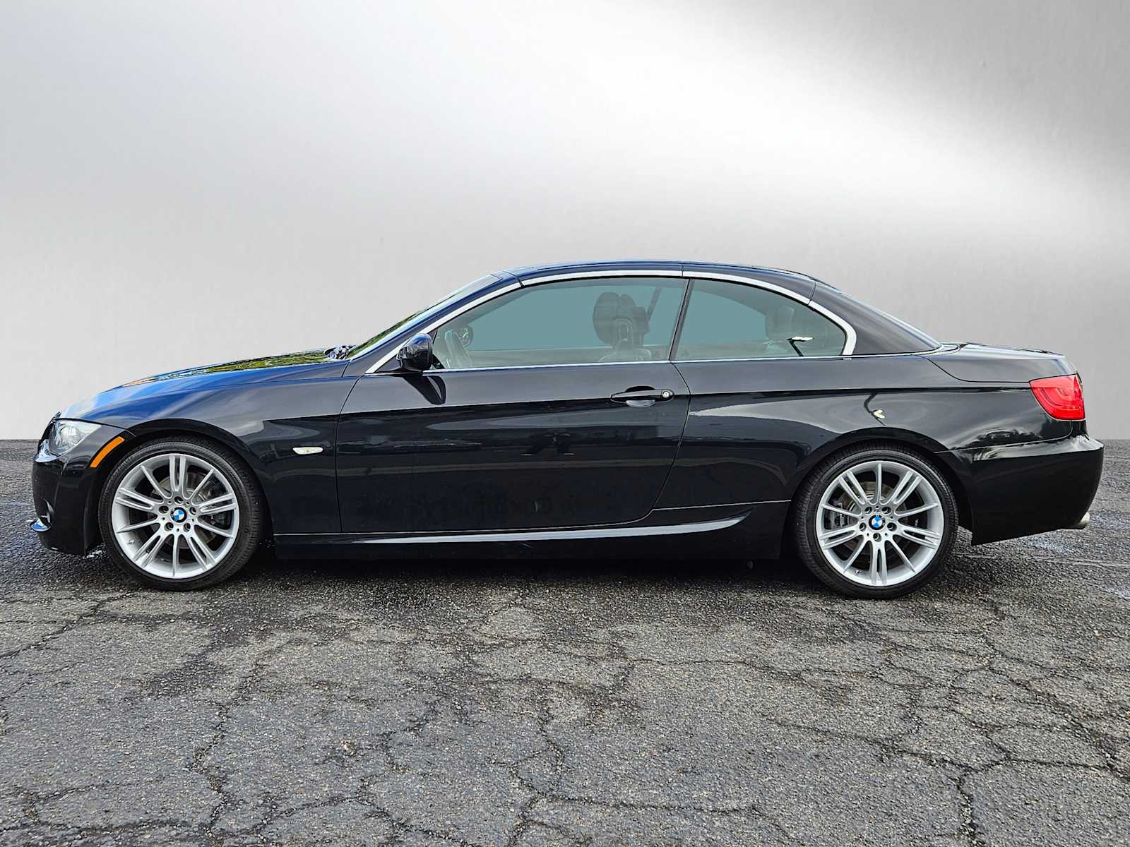 Used 2011 BMW 3 Series 328i with VIN WBADW7C50BE544355 for sale in Kailua Kona, HI