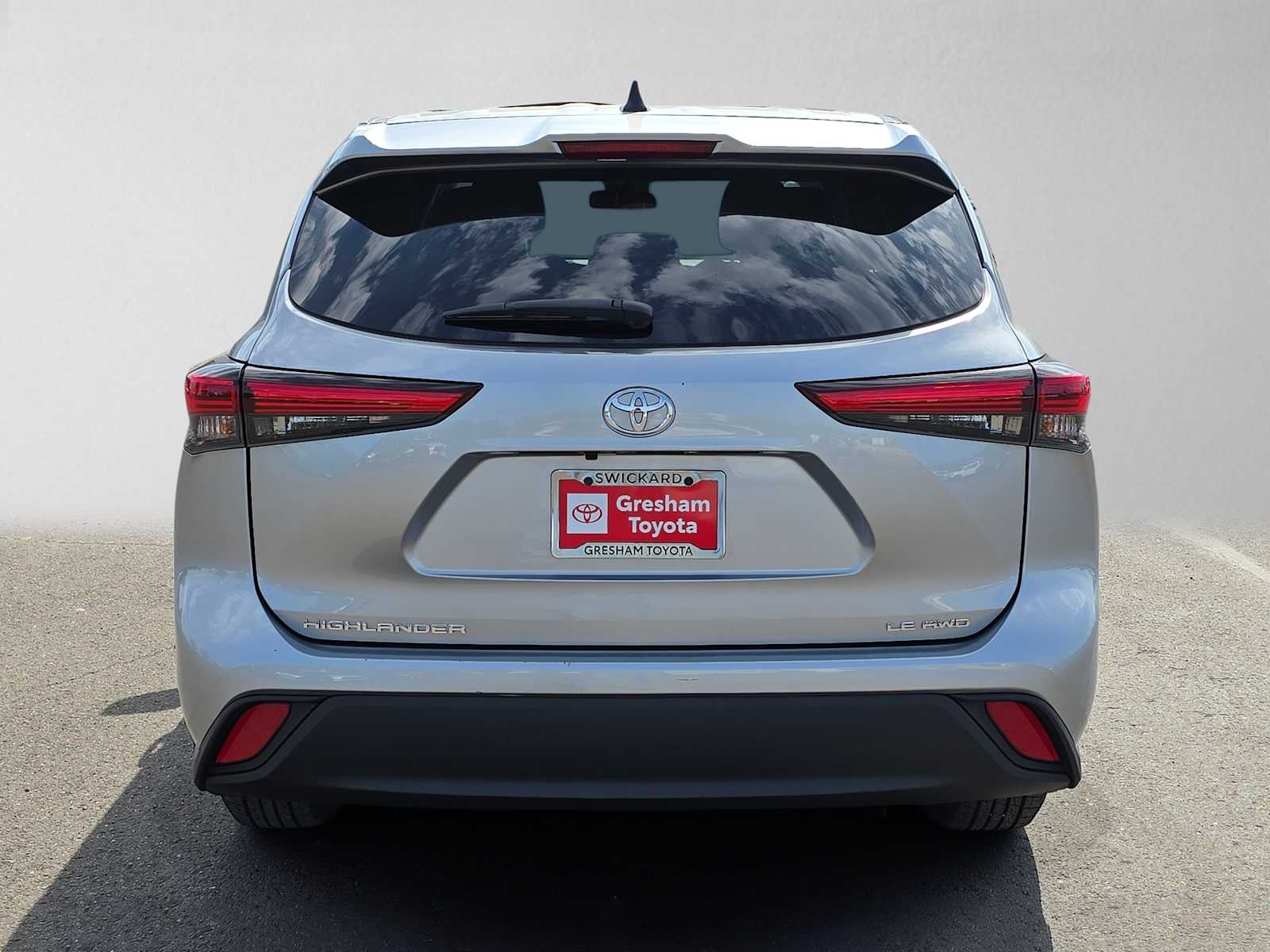 View vehicle photo 6