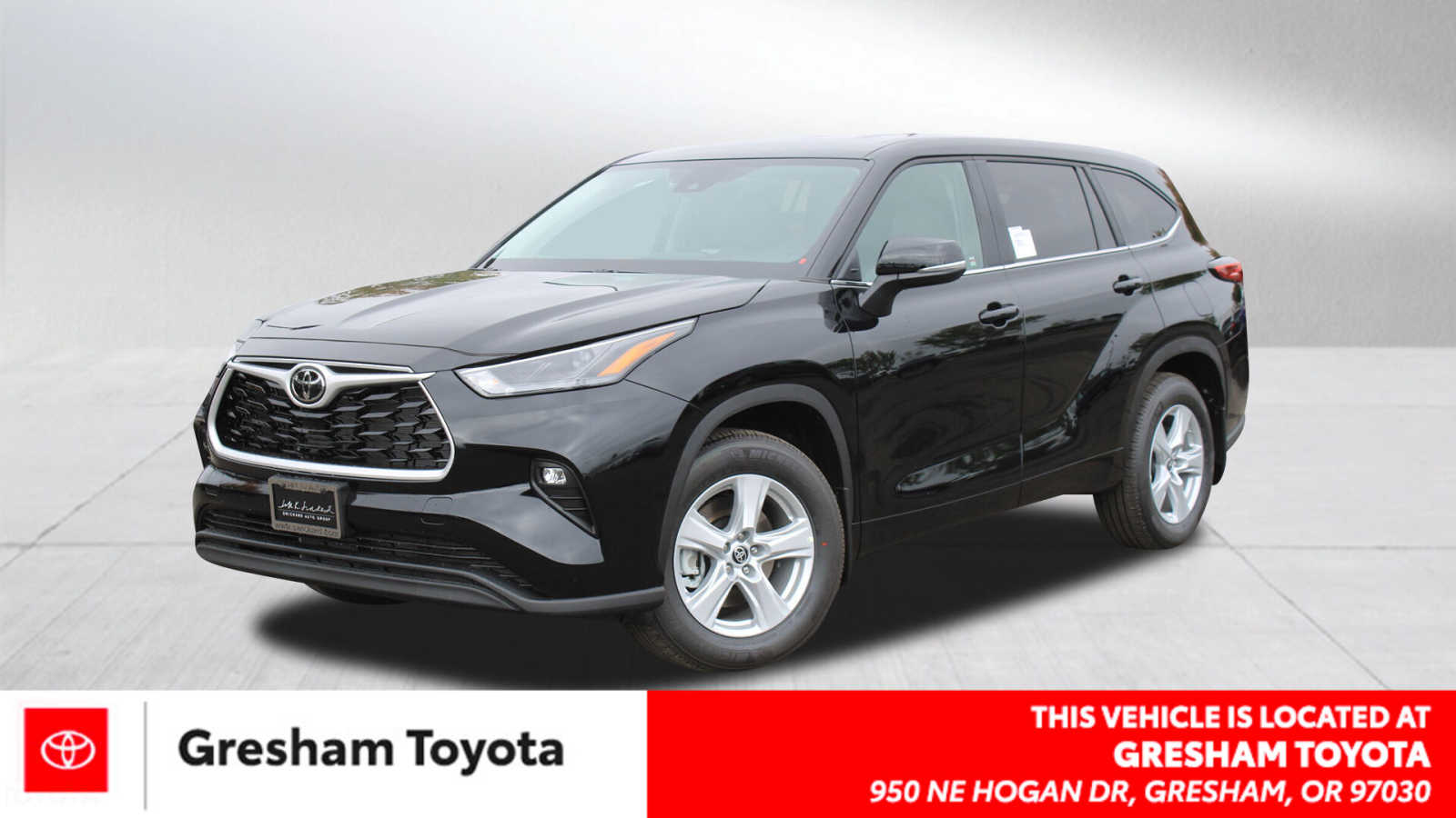 Certified Pre-Owned 2022 Toyota Highlander LE 4D Sport Utility in